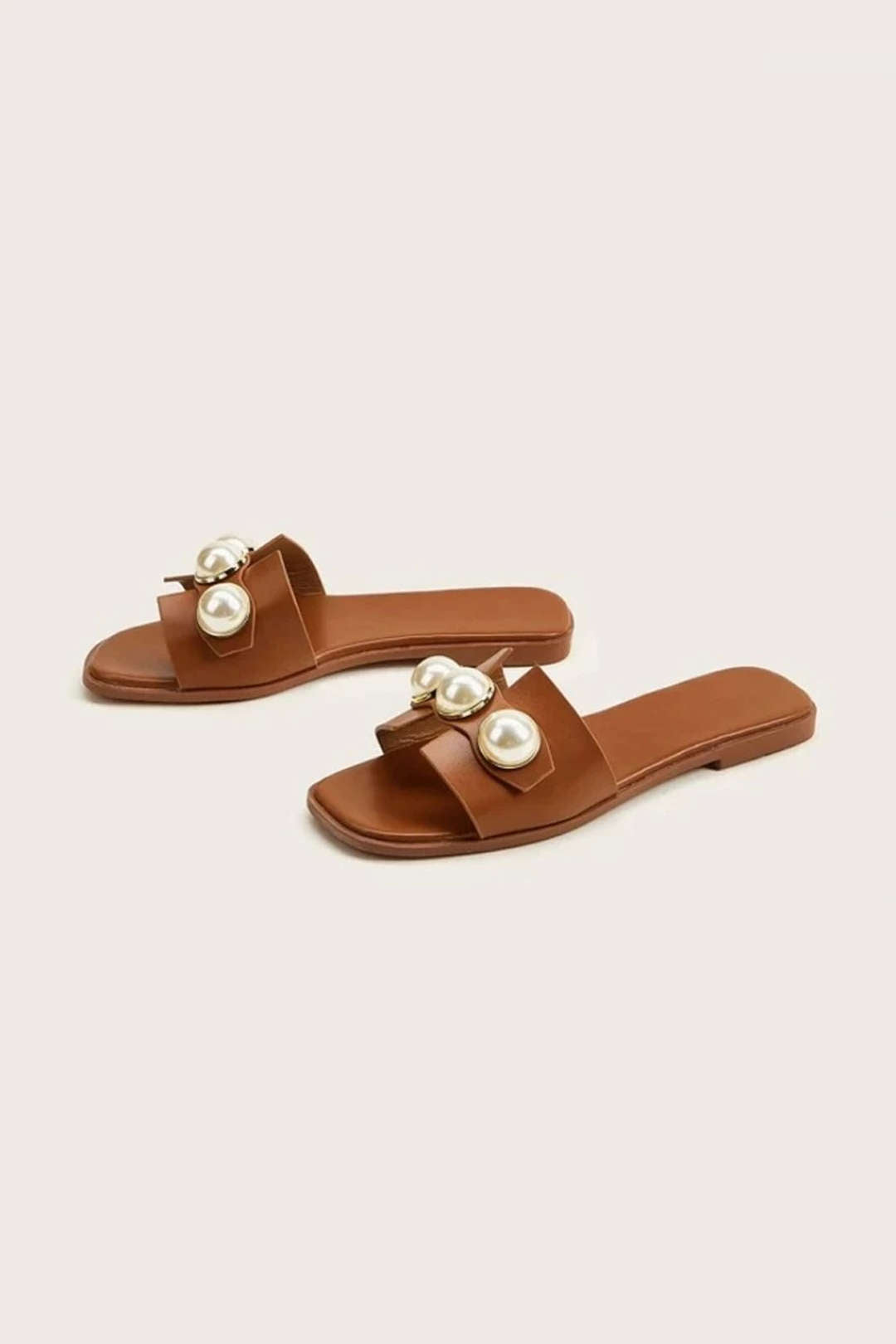 Pearl Flat Slippers