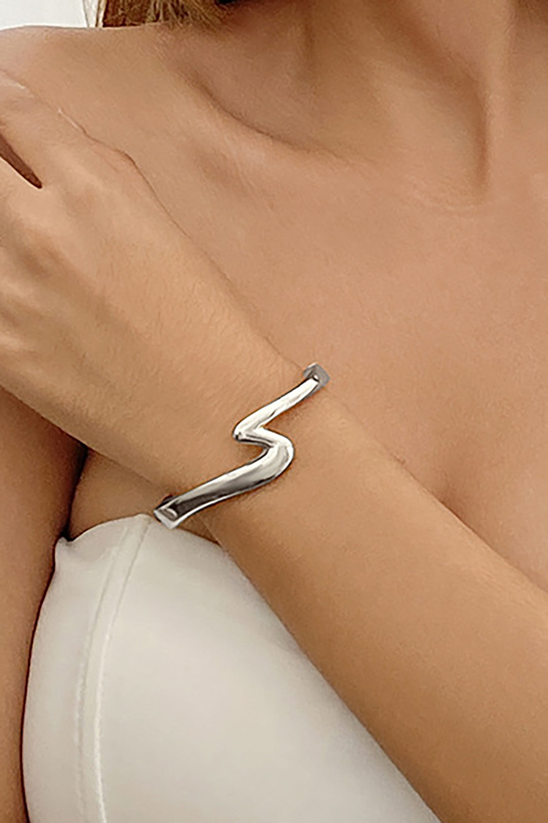 Irregular Curved Bangle Bracelet