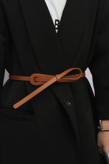 Knot Faux Leather Waist Belt