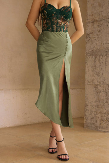 Asymmetrisk Deco-kjol med slits i fåll