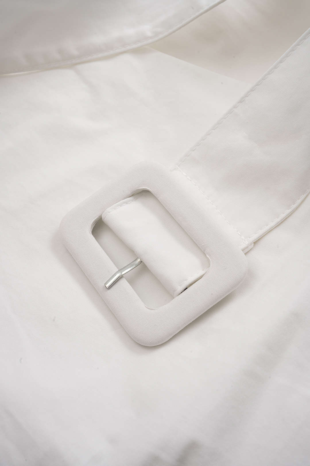 Solid Button Decor Belted Shirt