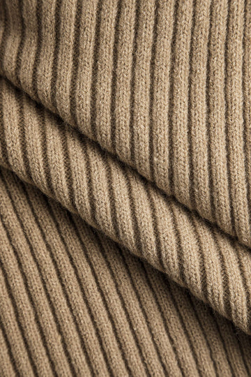 Διασταυρωμένη ασύμμετρη φούστα midi