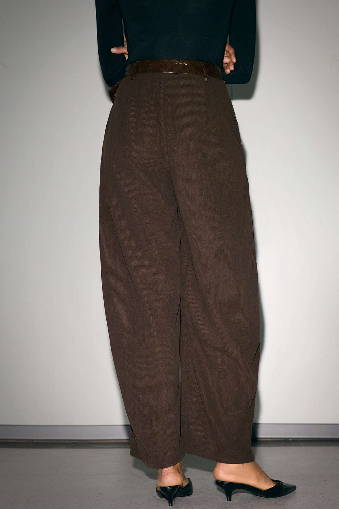 Faux Leather Patchwork Zipper Wide Leg Pocket Barrel Trousers