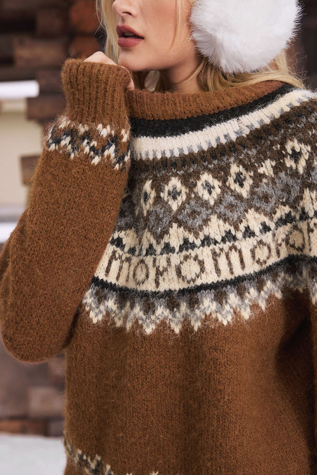 Knit Fluffy Round Neck Long-Sleeve Top