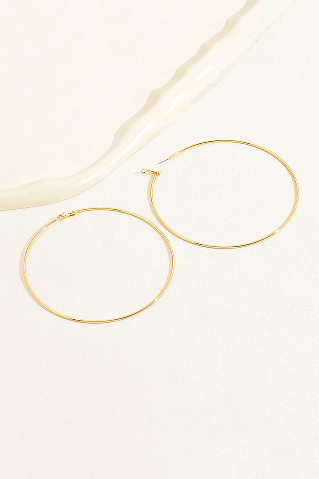 Metal Oversized Round Earrings