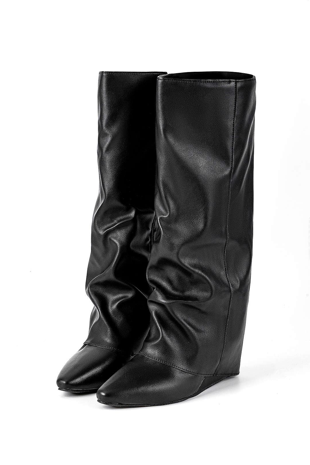 Bottes à bout d'amande en cuir faux en cuir