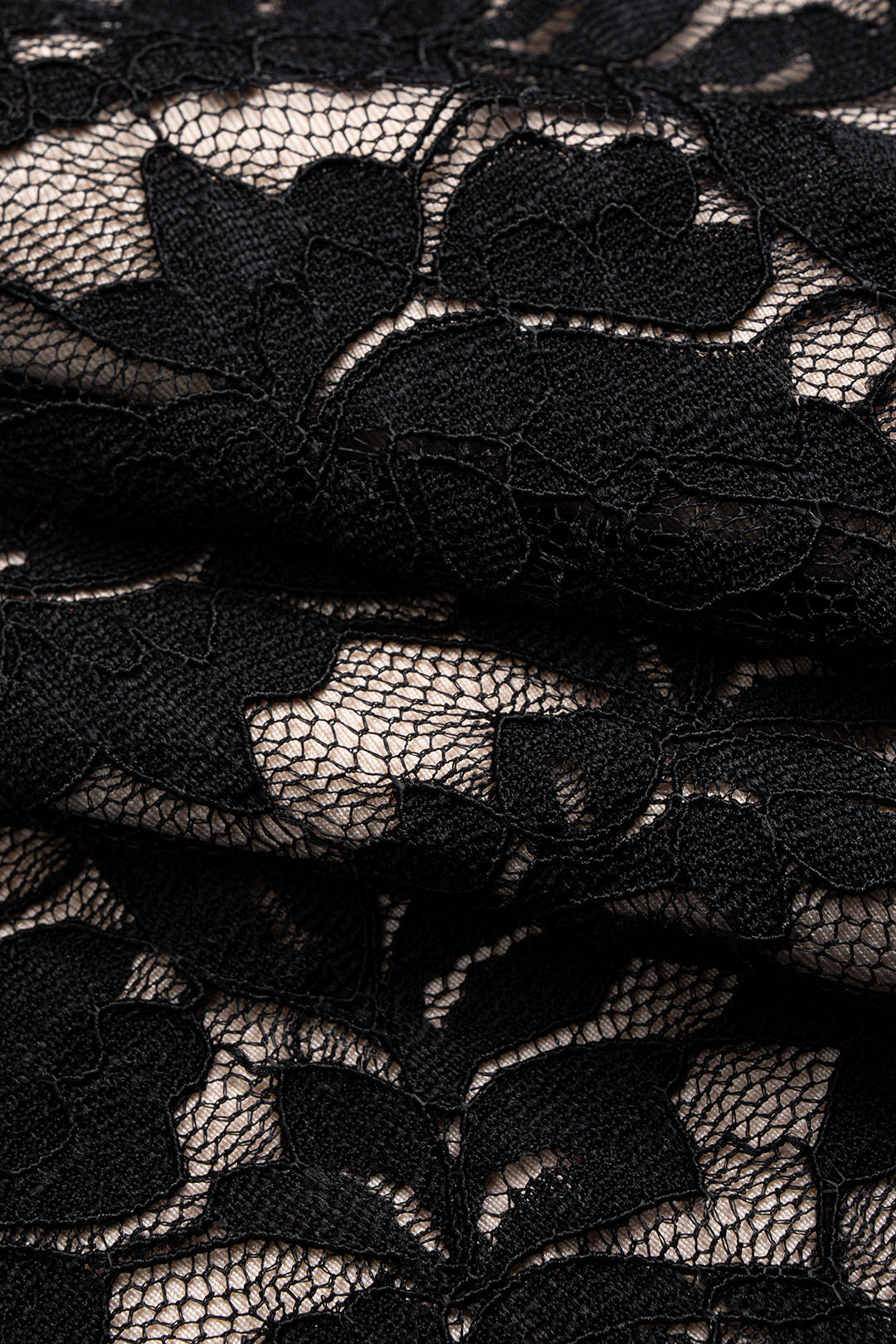 Lace Trim Long-Sleeve Mini Dress