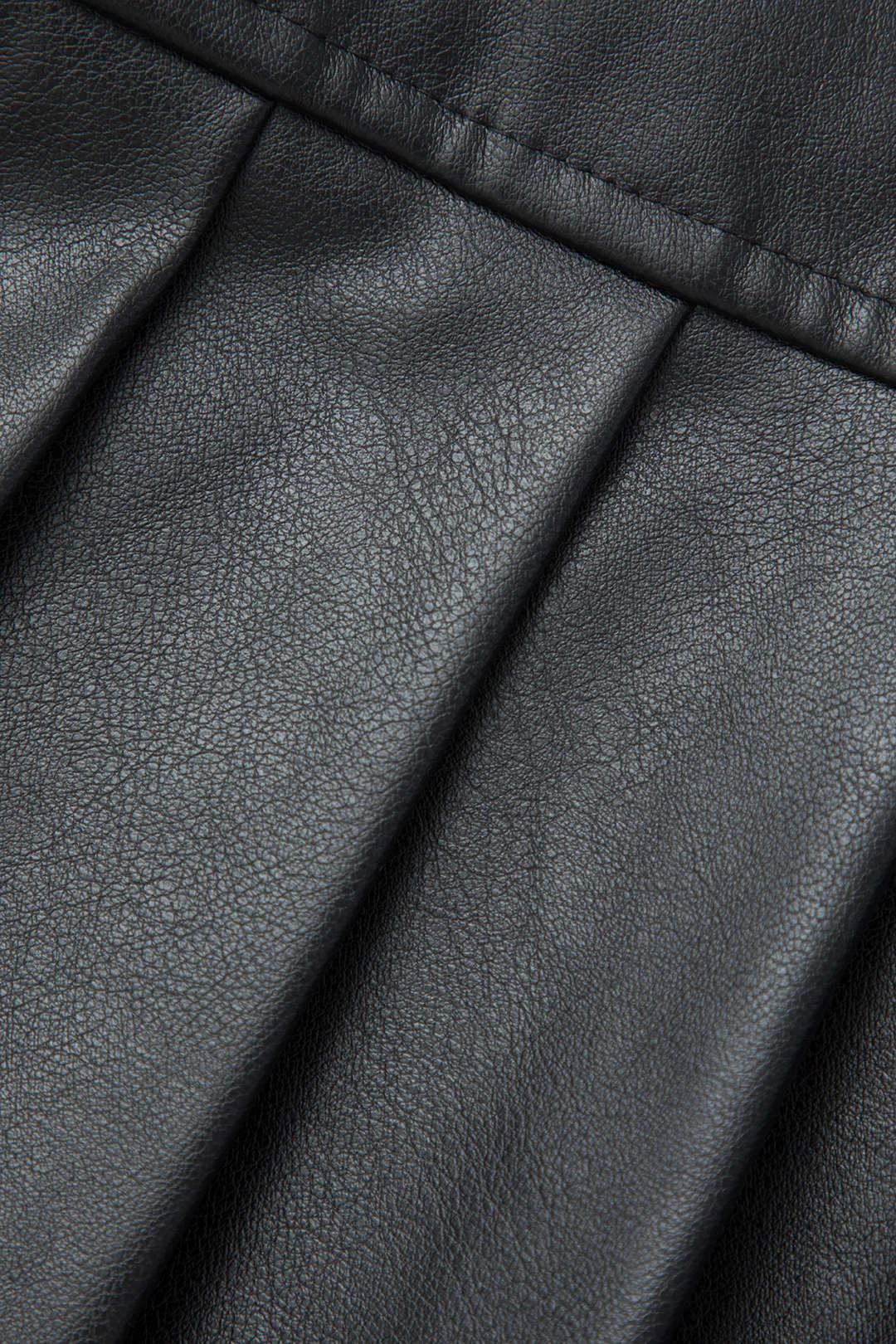 Faux Leather Zipper Pleated Mini Skirt