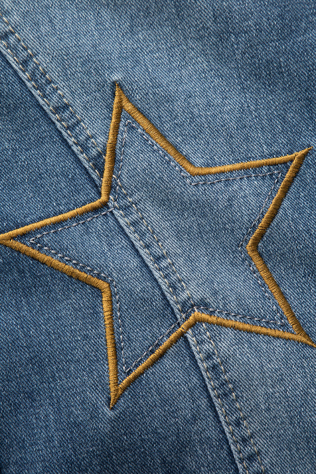 Star Embroidery Straight Leg Jeans