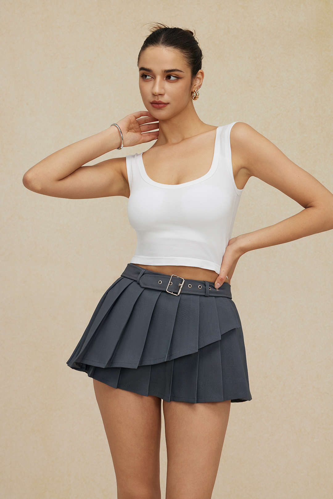 Buckle Layer Pleated Mini Skirt