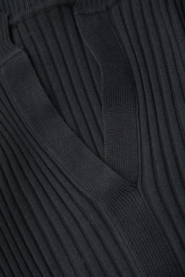 V-neck Frayed Hem Rib Knit Long Sleeve Maxi Dress