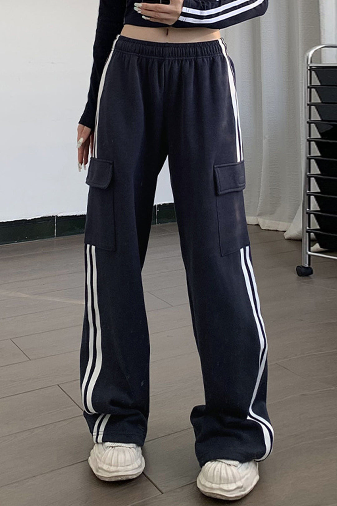 Stripe Side Drawstring Flap Pocket Sweatpants