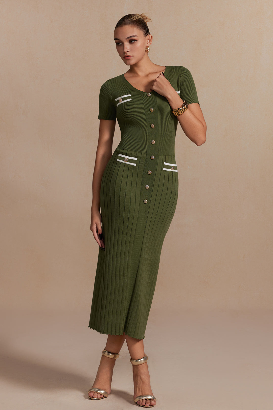 Ribbed Knit V-neck Midi Dress