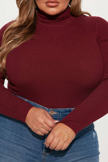 Plus Size Ribbed Turtleneck Sweater