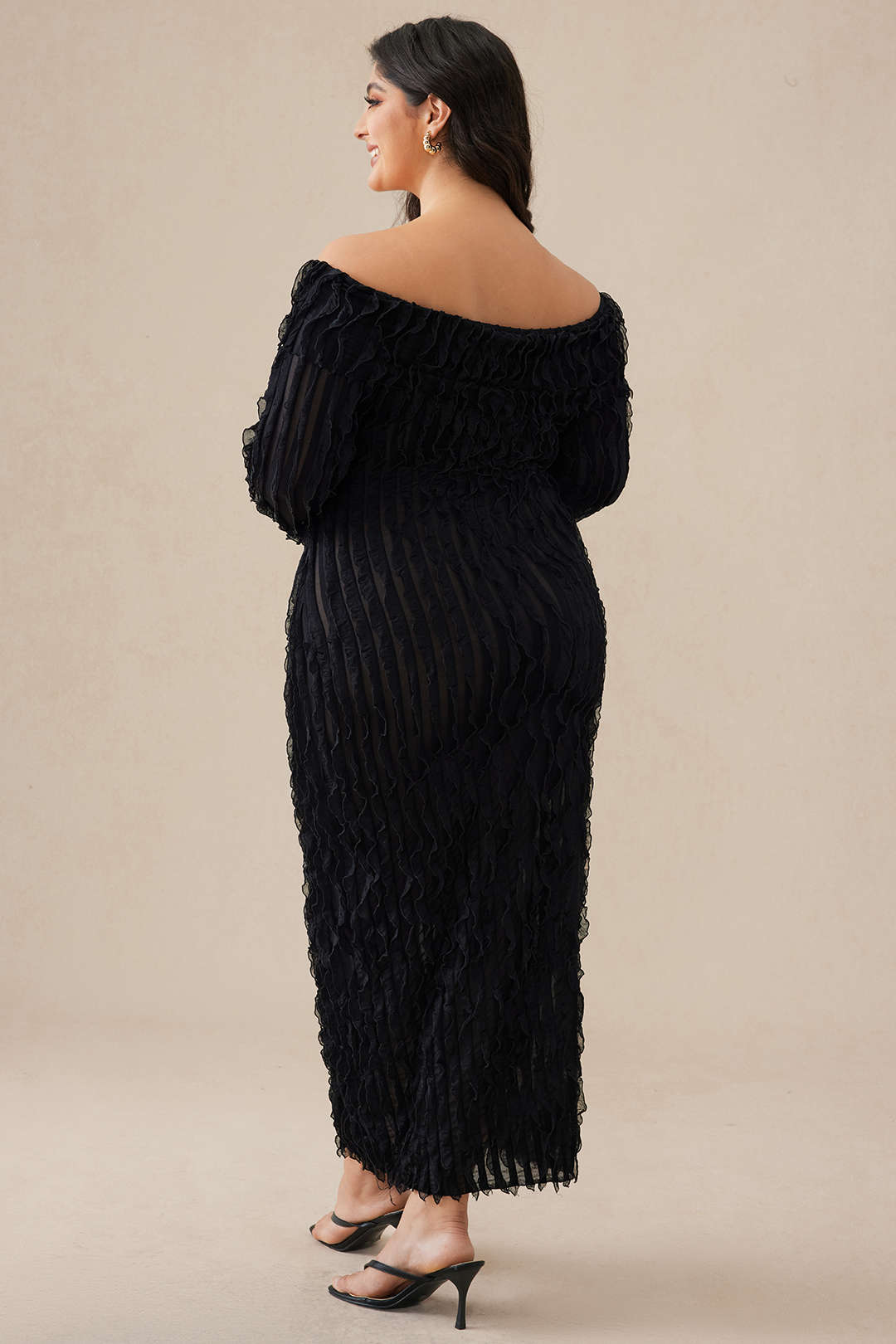 Plus Size Solid Off Shoulder Maxi Dress