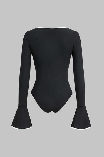 Contrast Binding Long Sleeve Bell Sleeve Bodysuit