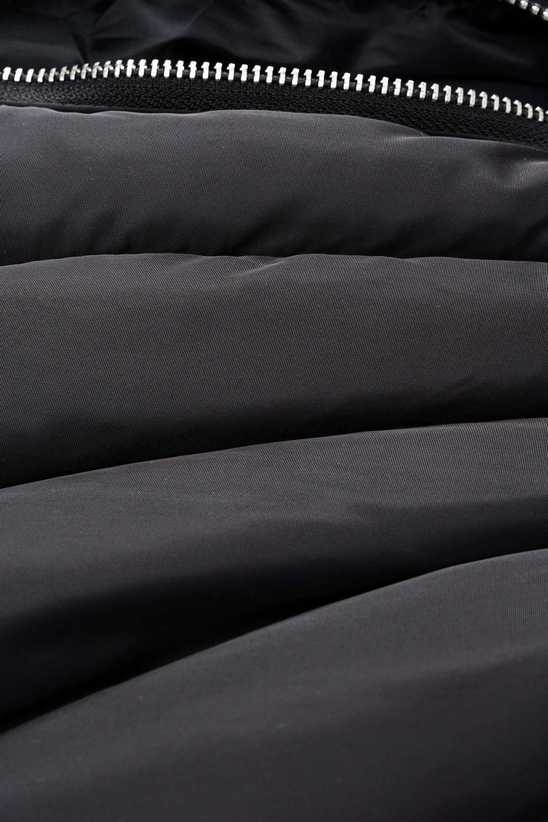 Stand Collar Zipper Long Sleeve Puffer