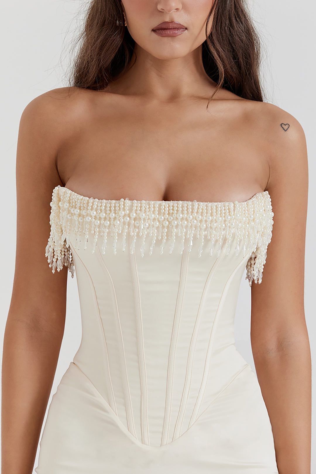 Robe midi de corset à oeillets tressé perlé