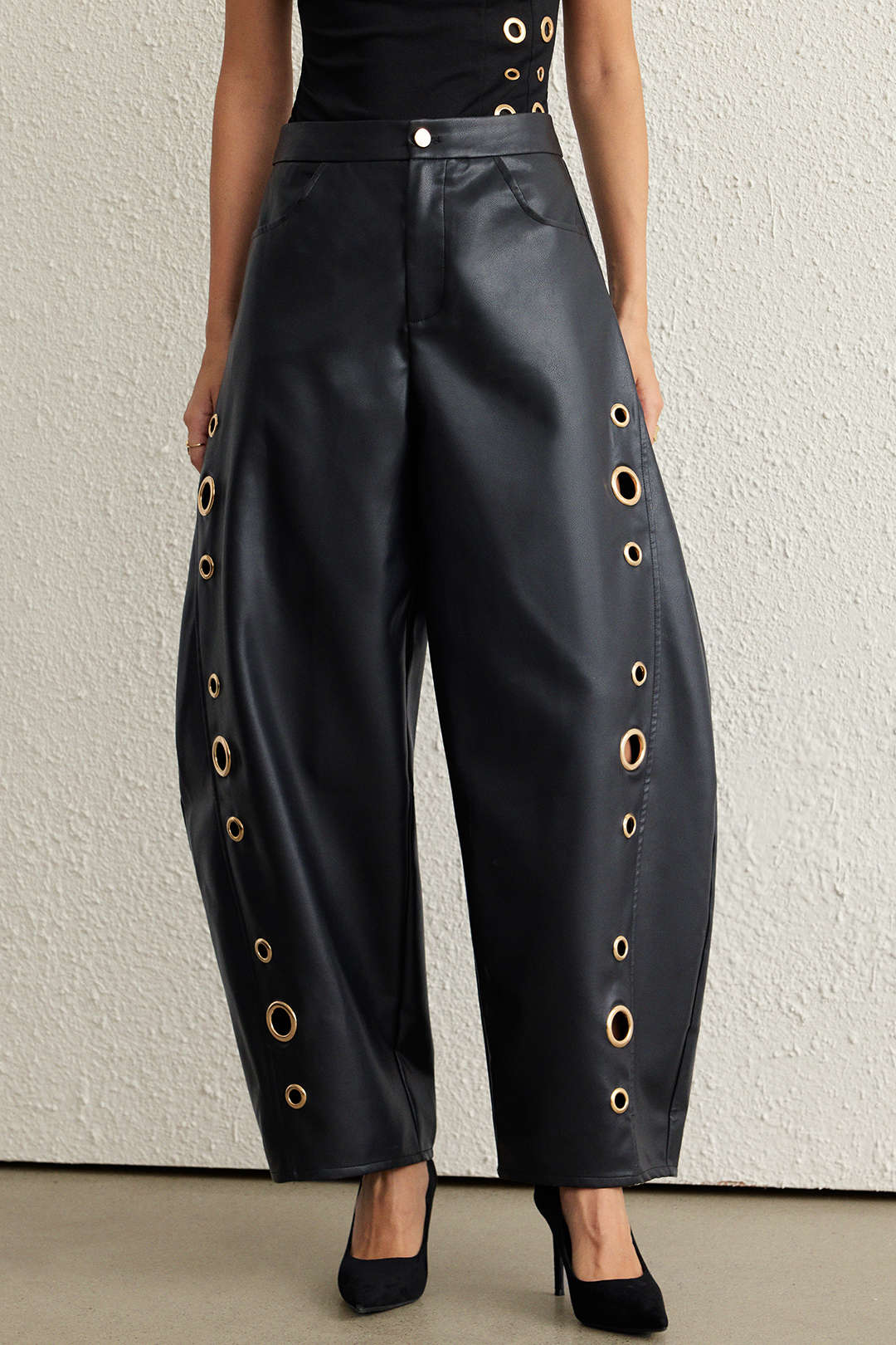 Faux Leather Metallic Zipper Hollow Out Ring Trousers