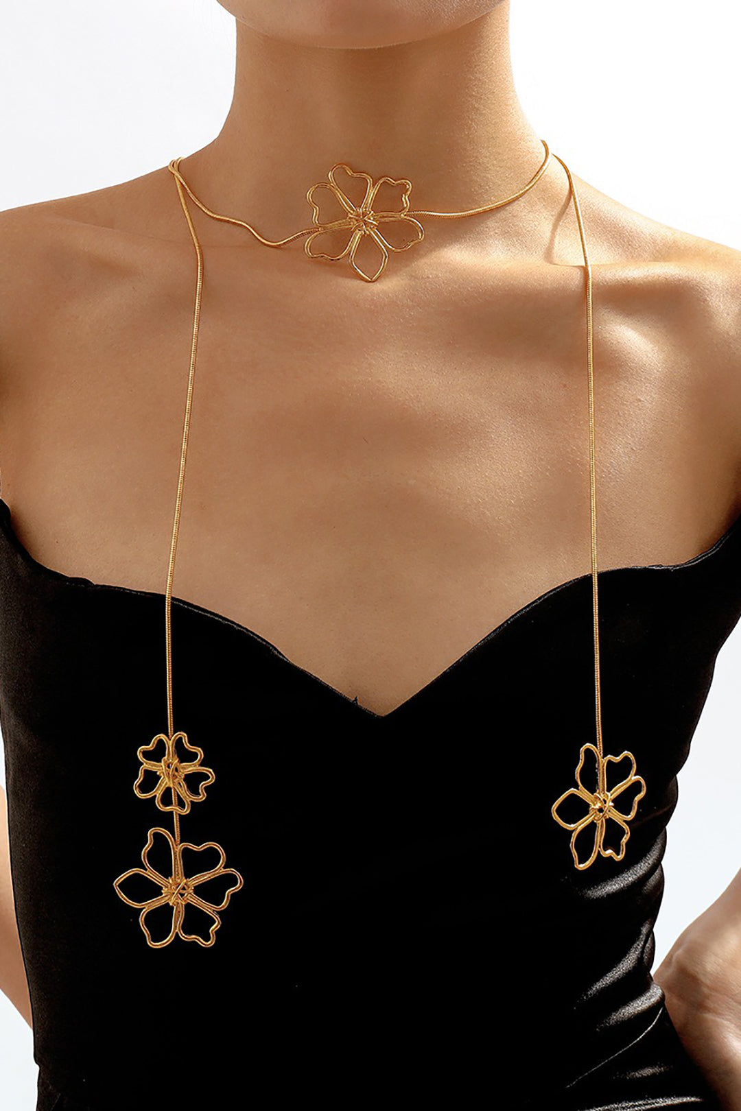 Metal 3D Flower Necklace
