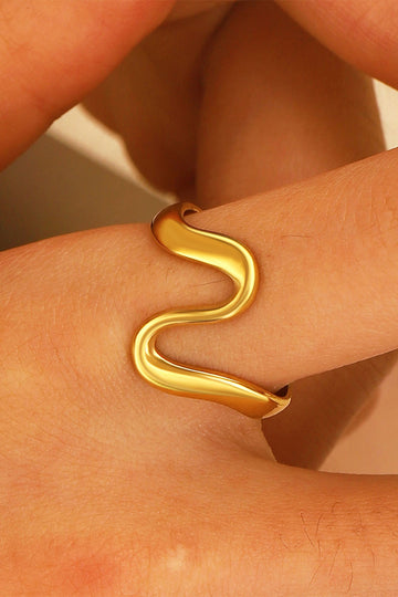 Curved Geometric Open Ring