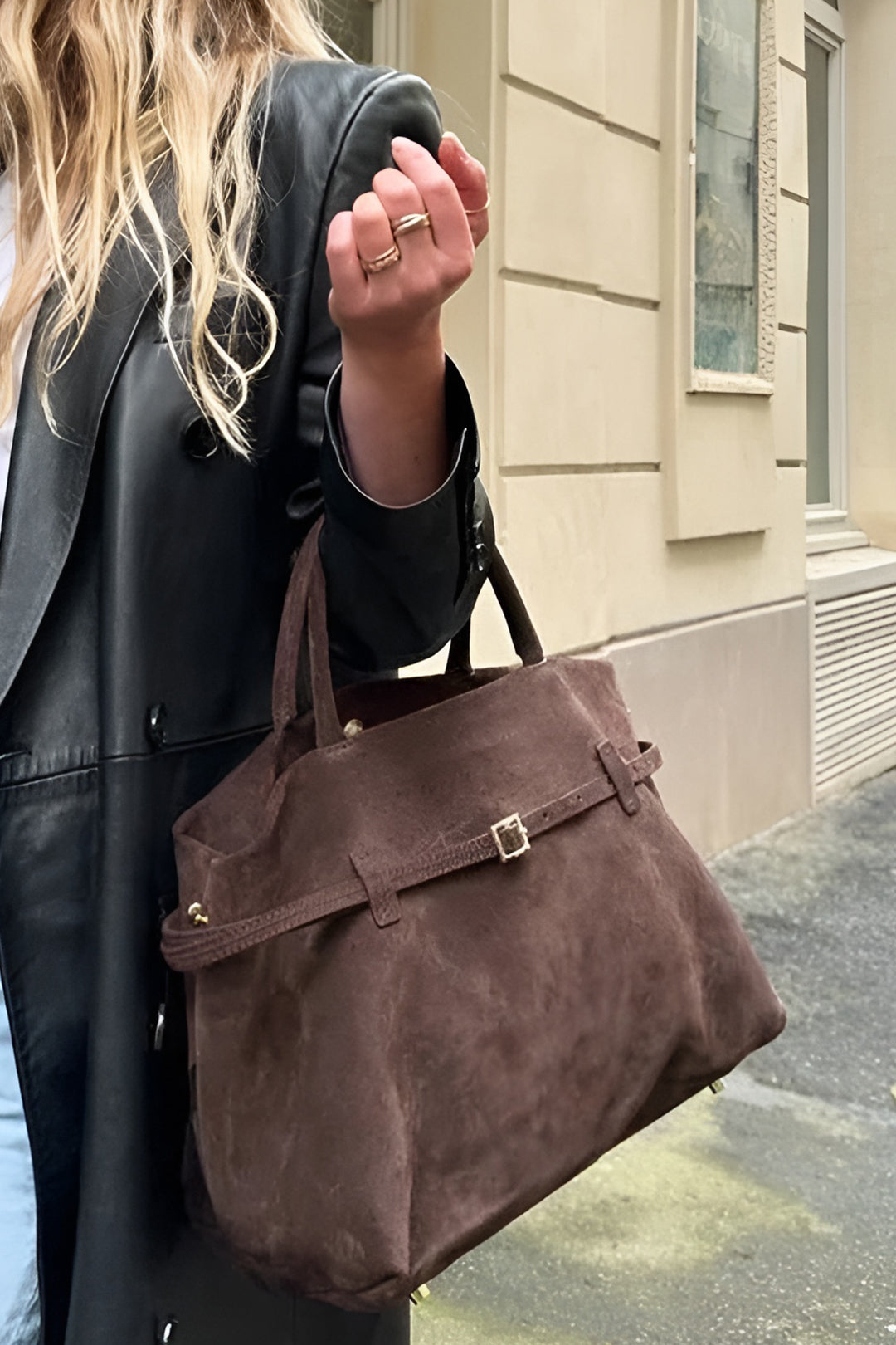 Bolso Tote De Ante Con Detalle De Hebilla