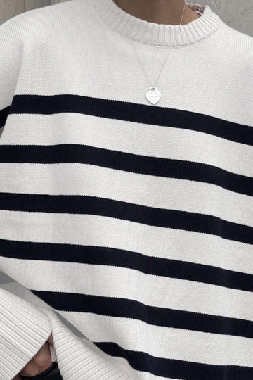 Oversized Contrast Stripe Long Sleeve Knit Sweater