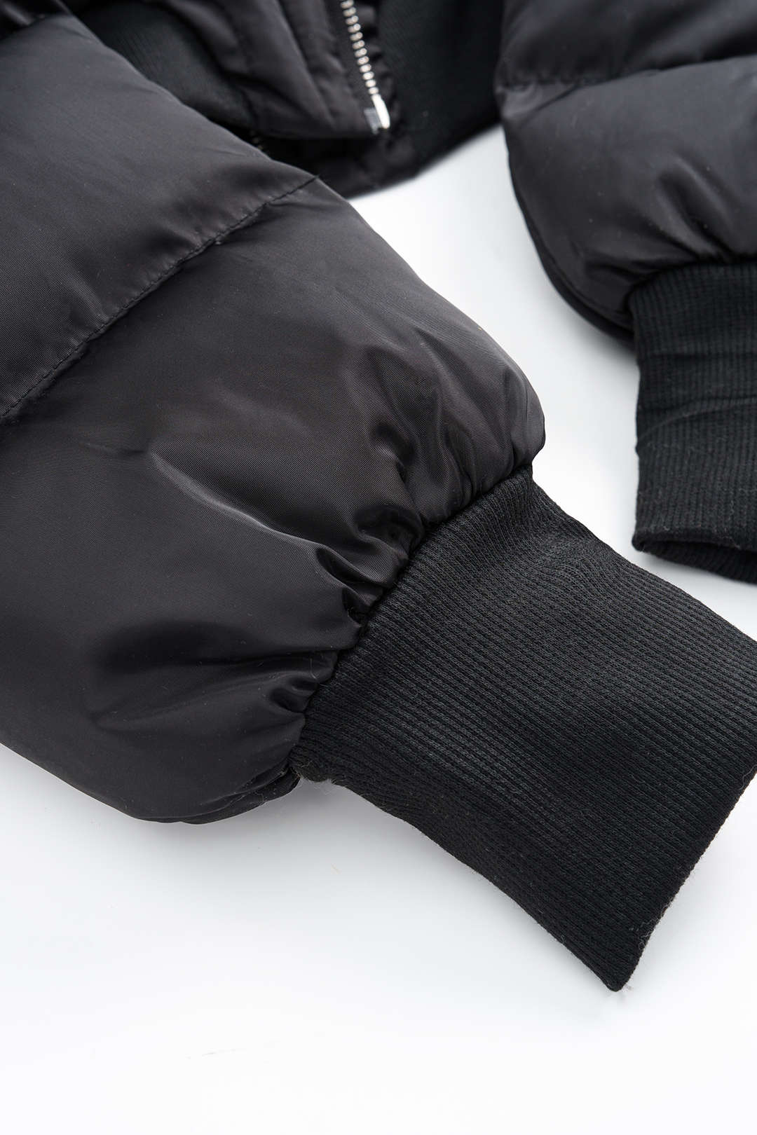 Stand Collar Zipper Long Sleeve Puffer