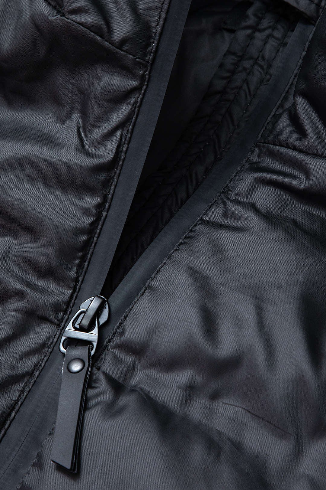 Stand Collar Paneled Zipper Puffer Coat