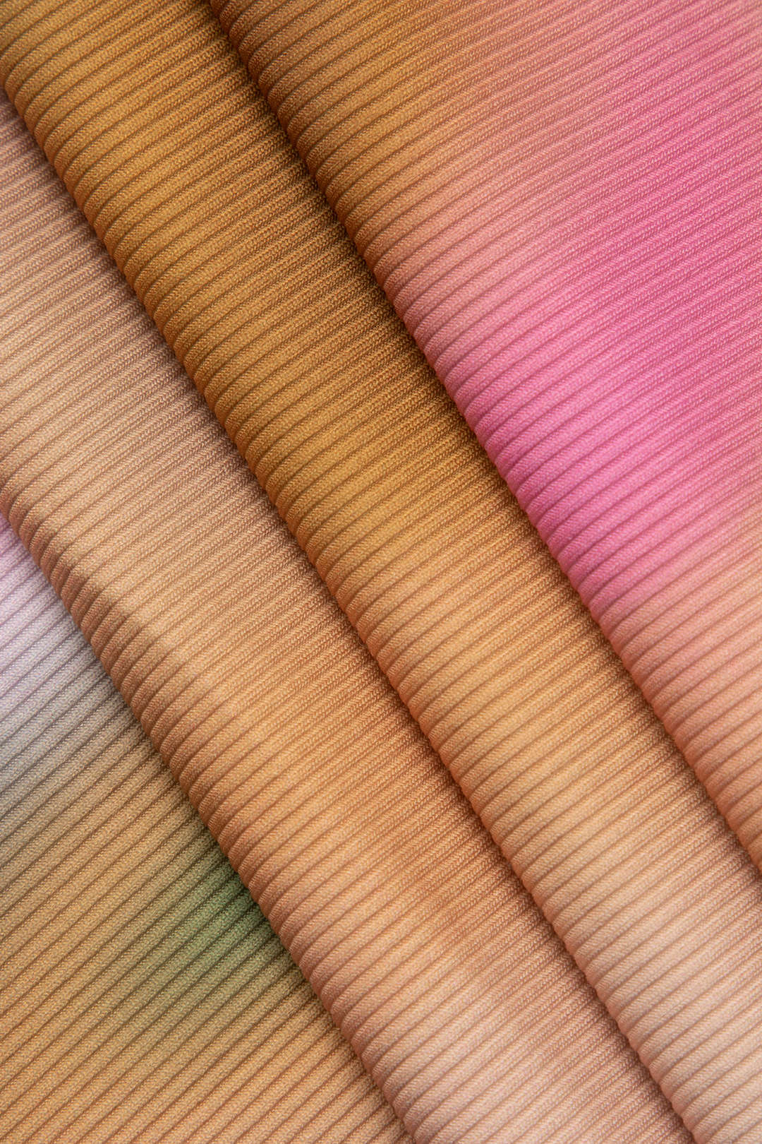 Multicolor Print Slit Sleeveless Midi Dress