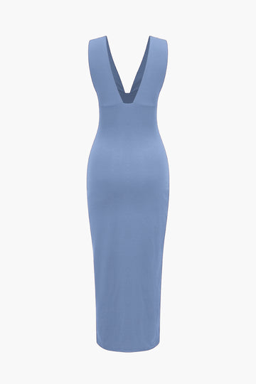 Solidu Backless Ruched Slit Midi Dress