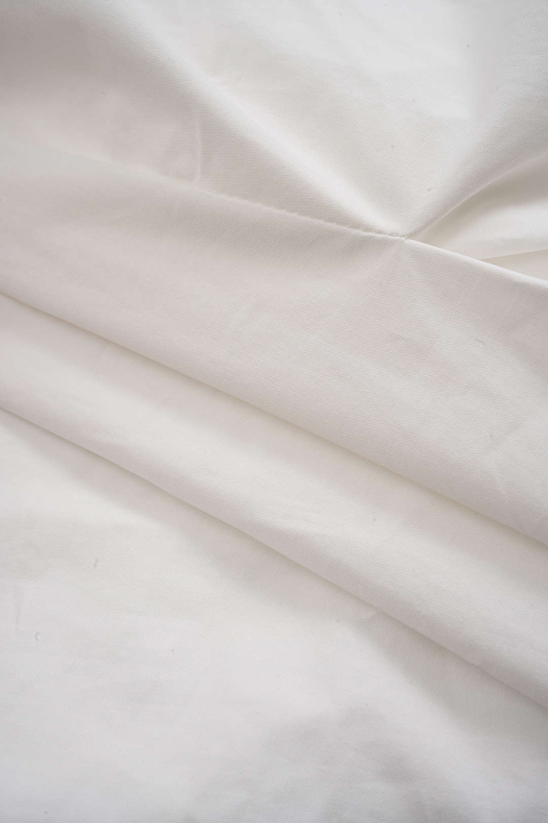 Solid Button Decor Belted Shirt