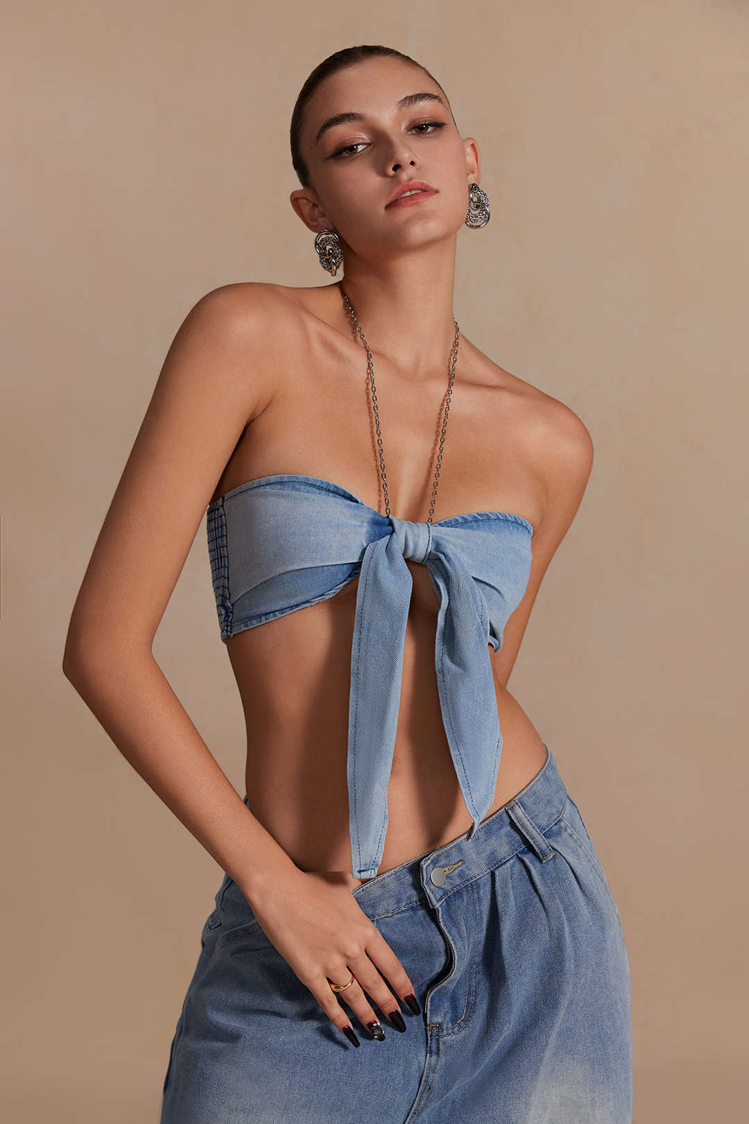 Řetízkový popruh Halter Denim Bow Cami Top