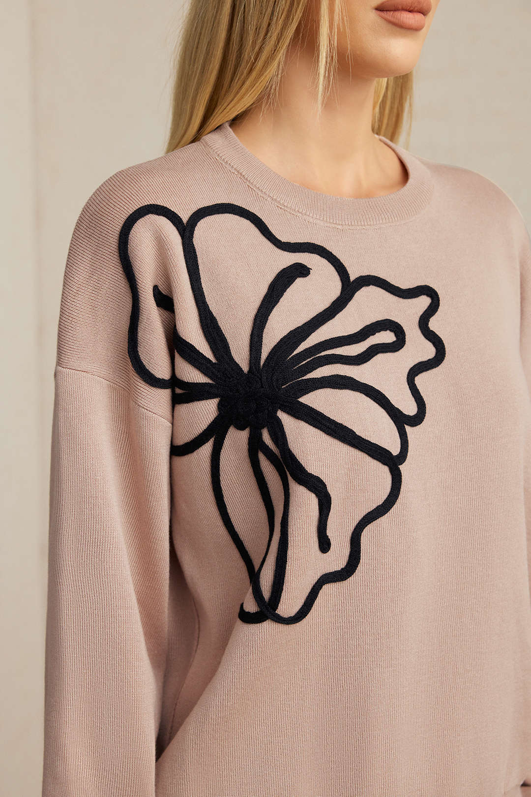 Knit Round Neck Embroidery Long-Sleeve Top And Wide Leg Pants Set