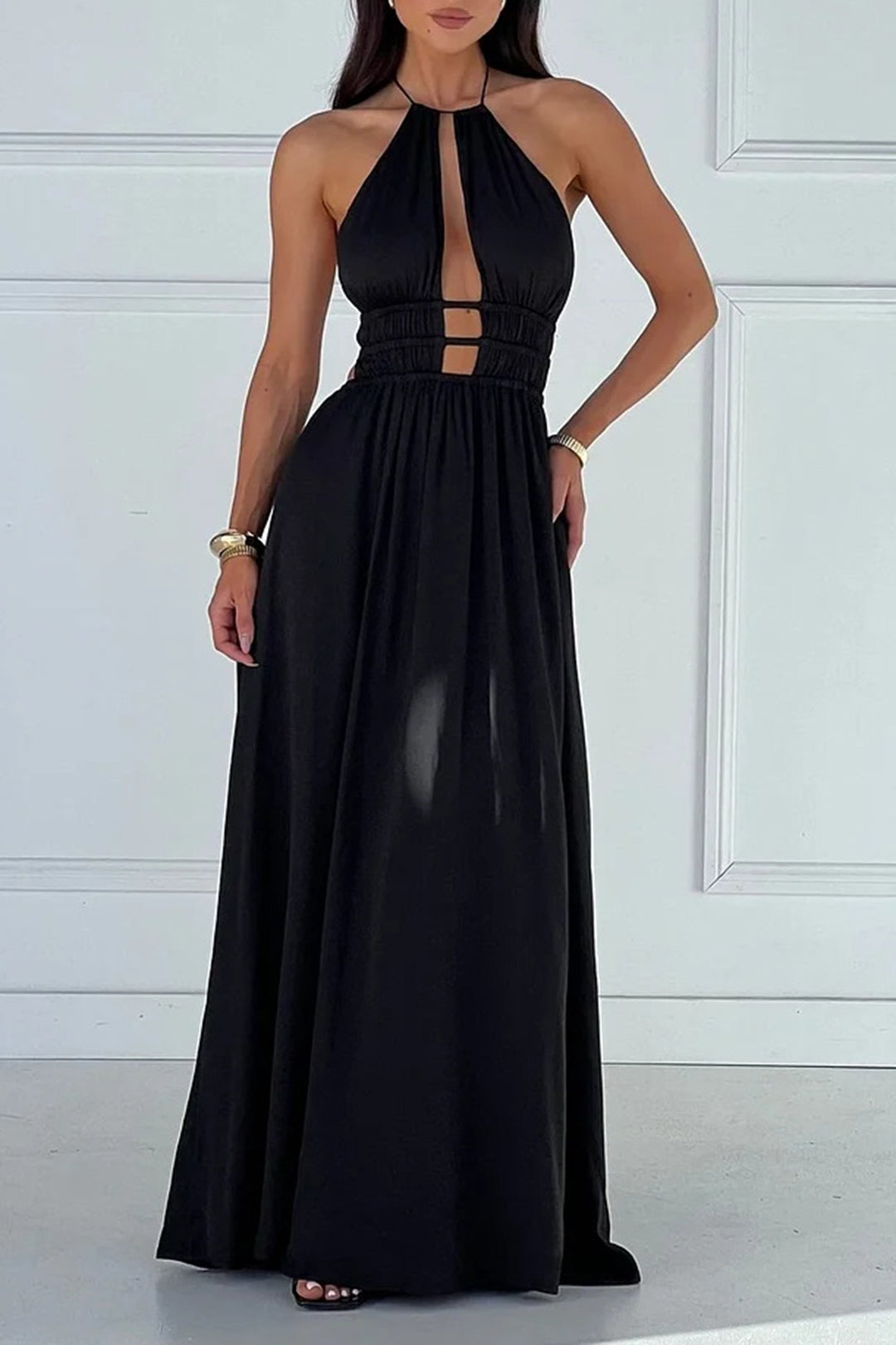 Halter Neck Cut Out Sleeveless Maxi Dress