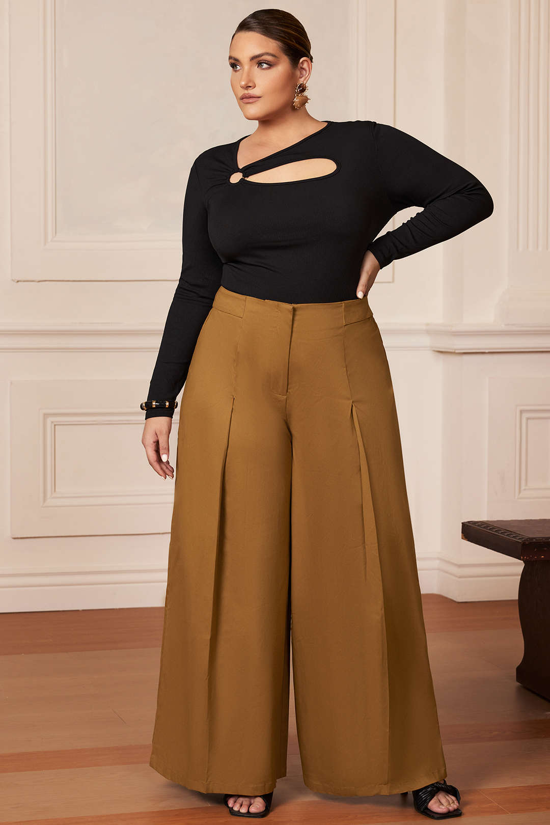Plus Size Ruched Zipper Detailed Trousers