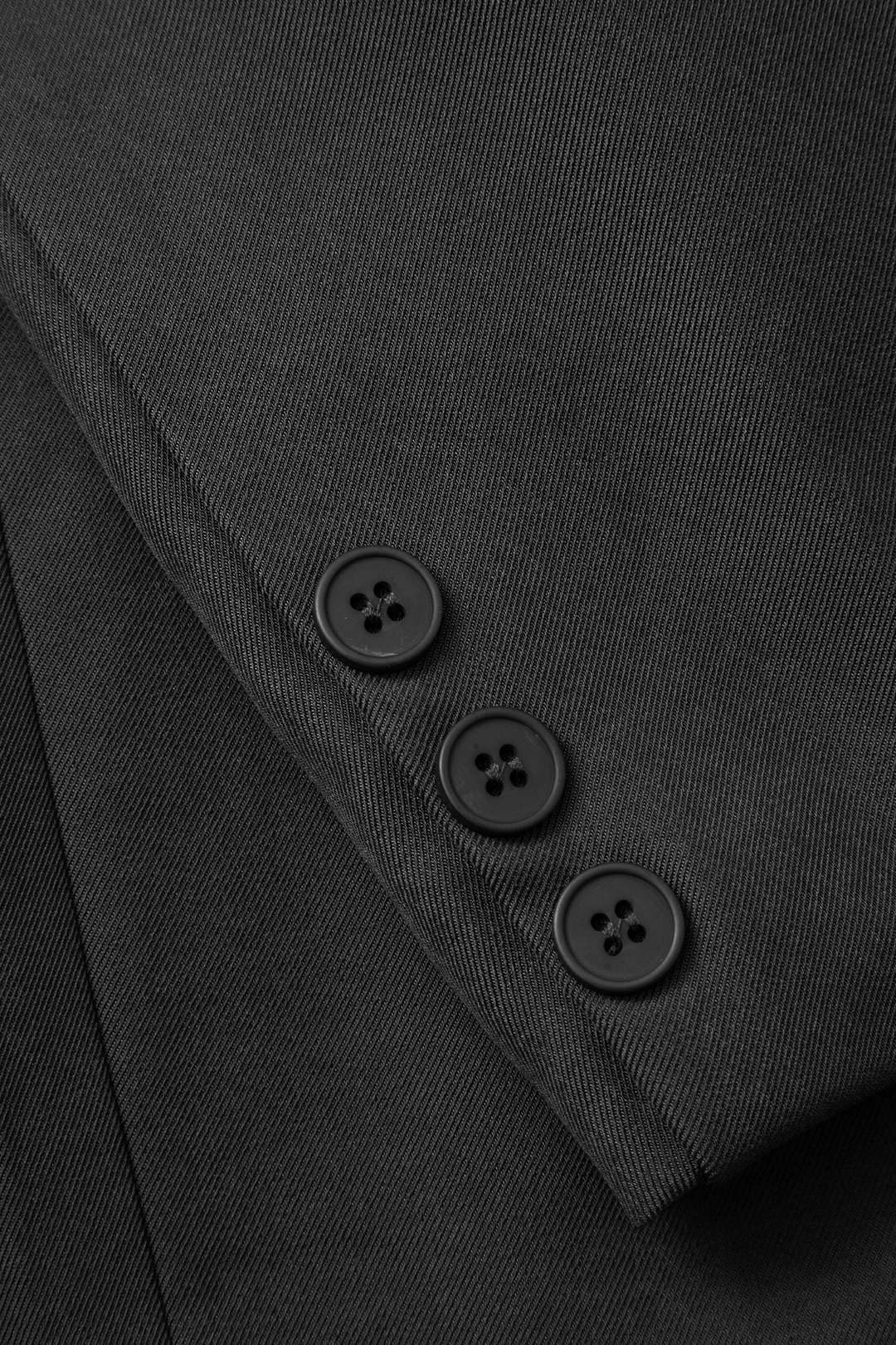 Button Flap Pocket Back Split Blazer