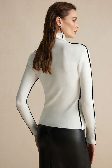 Knit Contrast Whipstitching Long-Sleeve Top