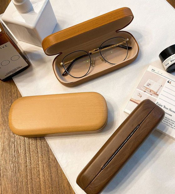 Retro Wooden Glasses Case