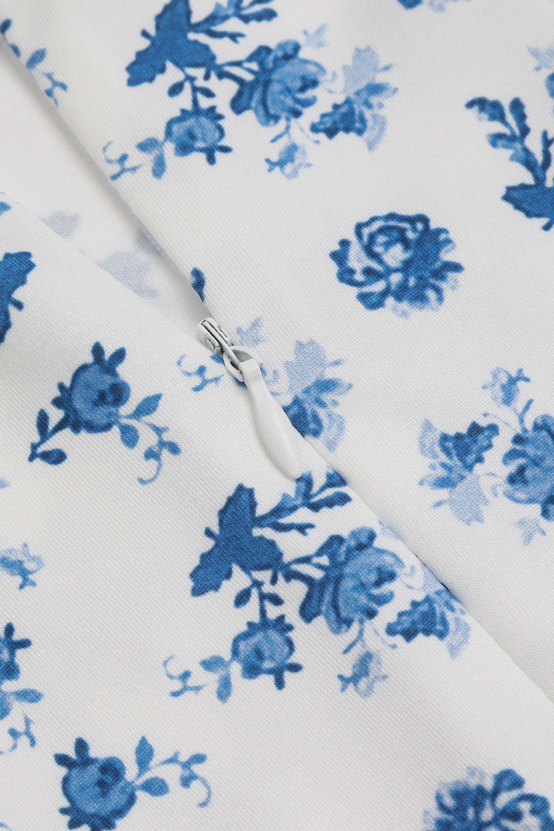 Floral Print Tie Strap Maxi Dress