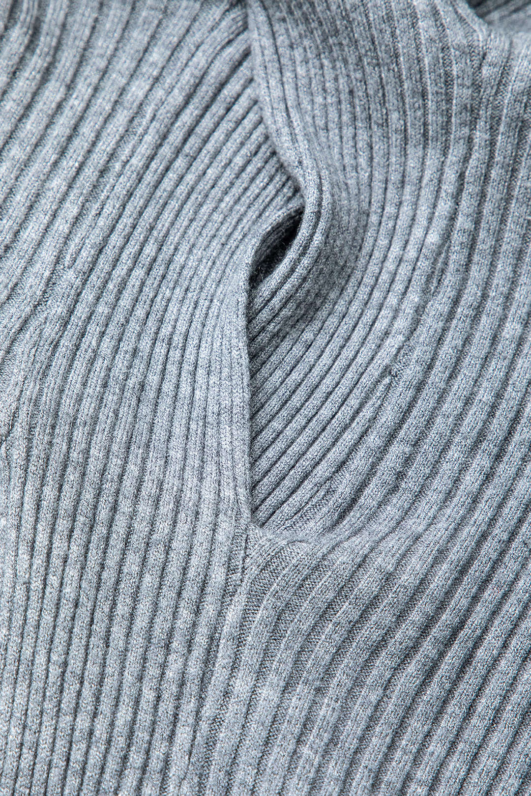 V-neck Twist Long Sleeve Knit Top